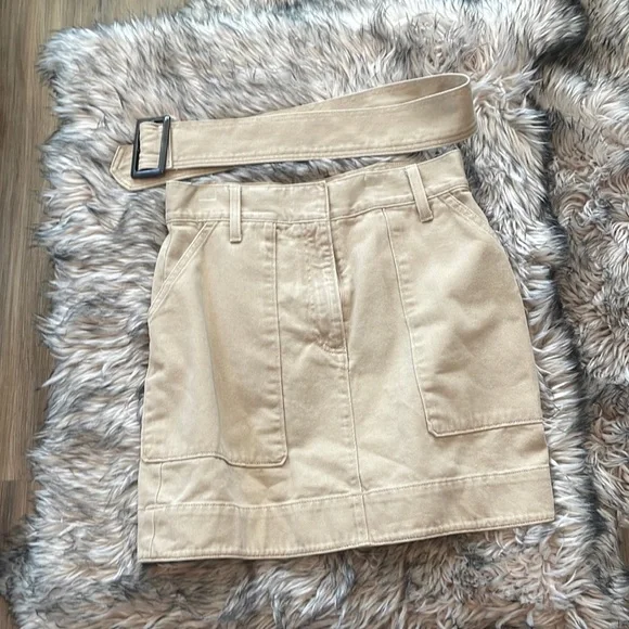 Banana republic skirt - Picture 1 of 4